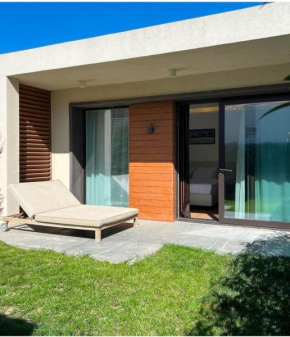 Sea Breeze White Villa 1